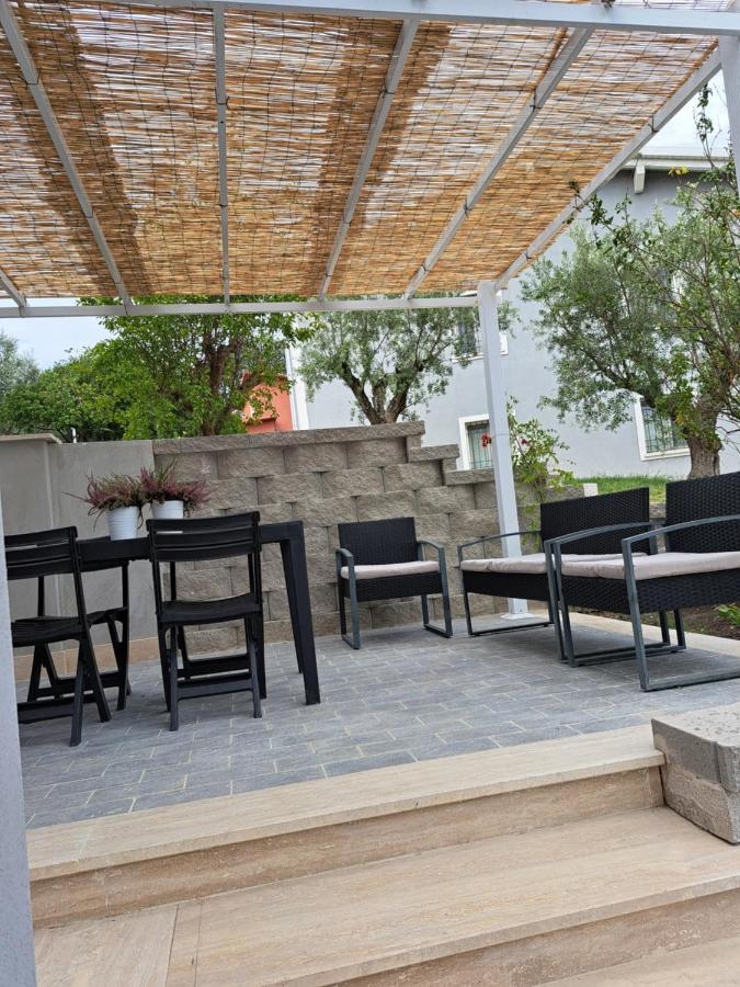 Villa The Green Door - Casa Vacanze Vicino A Roma Fonte Nuova Екстериор снимка